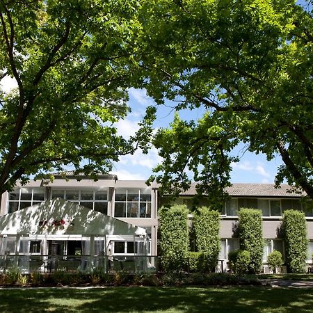Forrest Hotel & Apartments Canberra Esterno foto