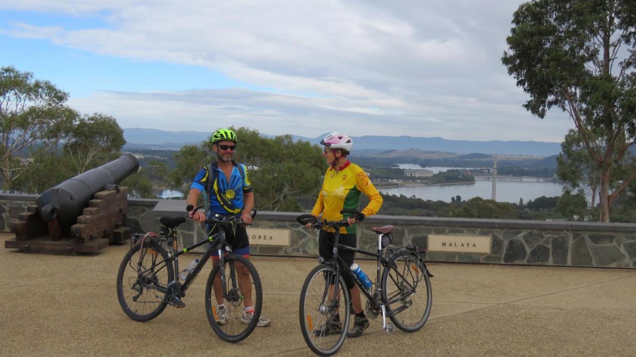 Forrest Hotel & Apartments Canberra Esterno foto