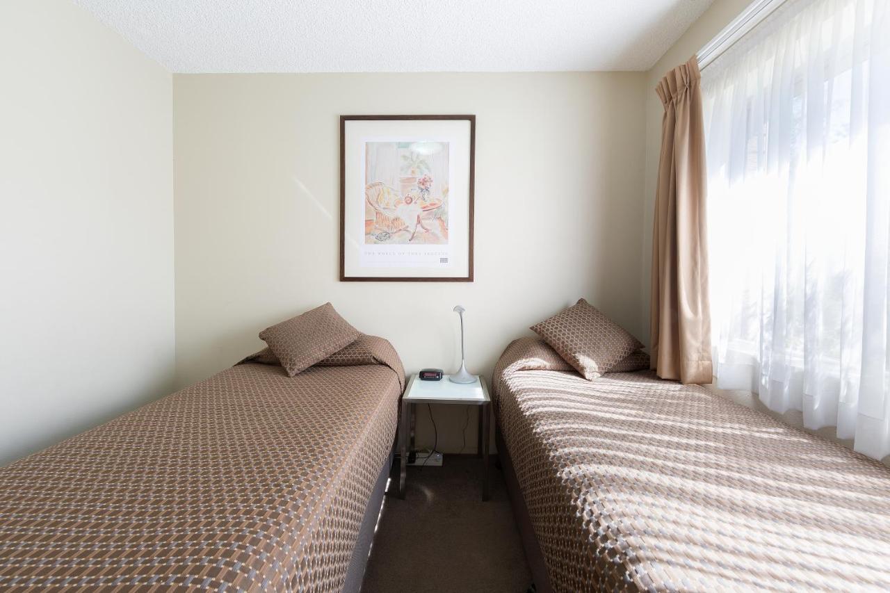 Forrest Hotel & Apartments Canberra Esterno foto