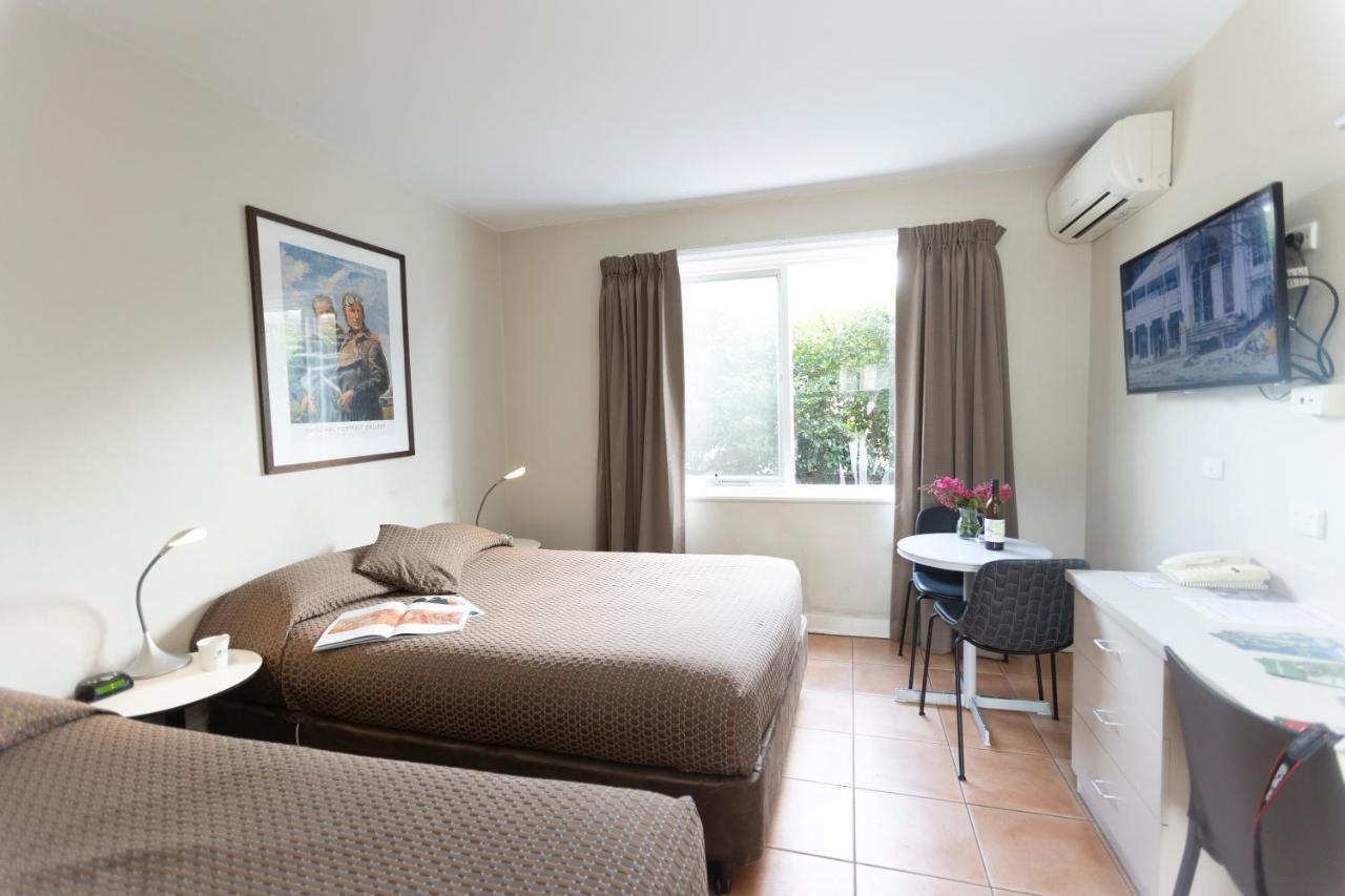 Forrest Hotel & Apartments Canberra Esterno foto