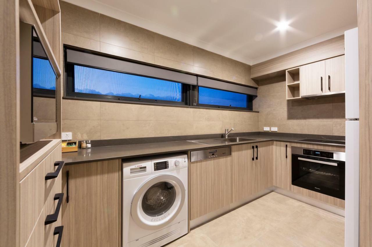Forrest Hotel & Apartments Canberra Esterno foto
